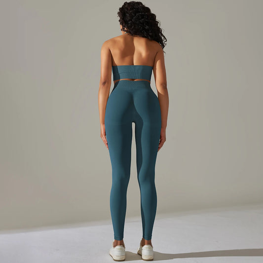 Seamless Halter Neck 2-Piece Yoga Set